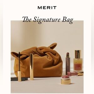 MERIT Beauty | Merit Signature Bag
